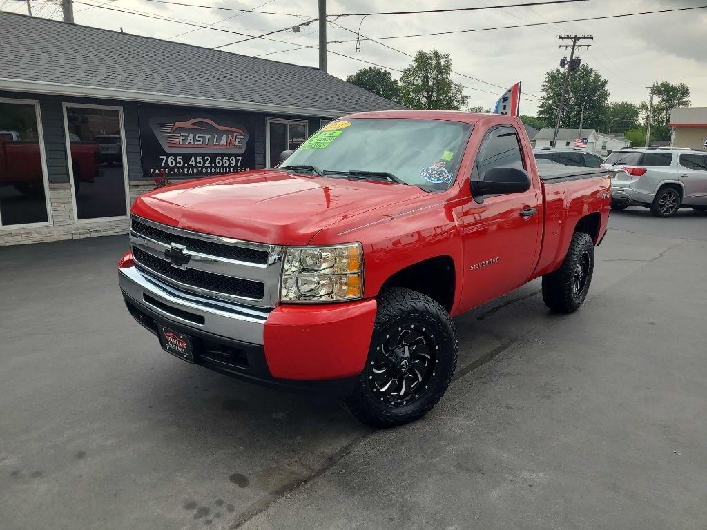 2011 Chevrolet Silverado 1500 4WD Reg Cab 119.0" Work Truck