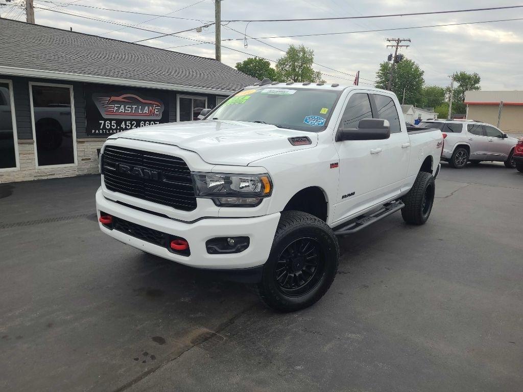 RAM 2500 Big Horn 4x4 Crew Cab 6'4" Box 2020