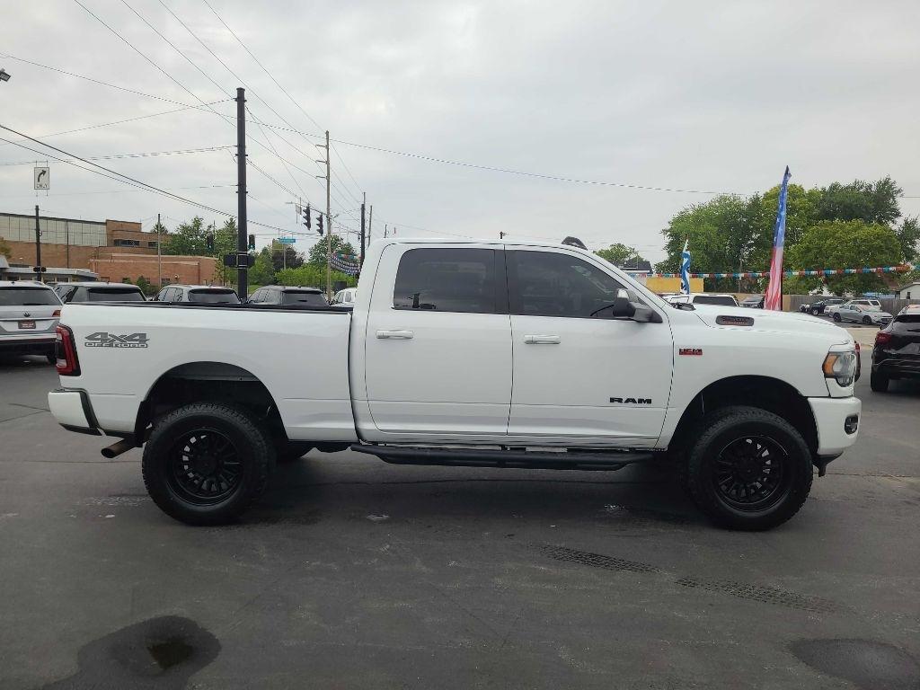 RAM 2500 Big Horn 4x4 Crew Cab 6'4" Box 2020
