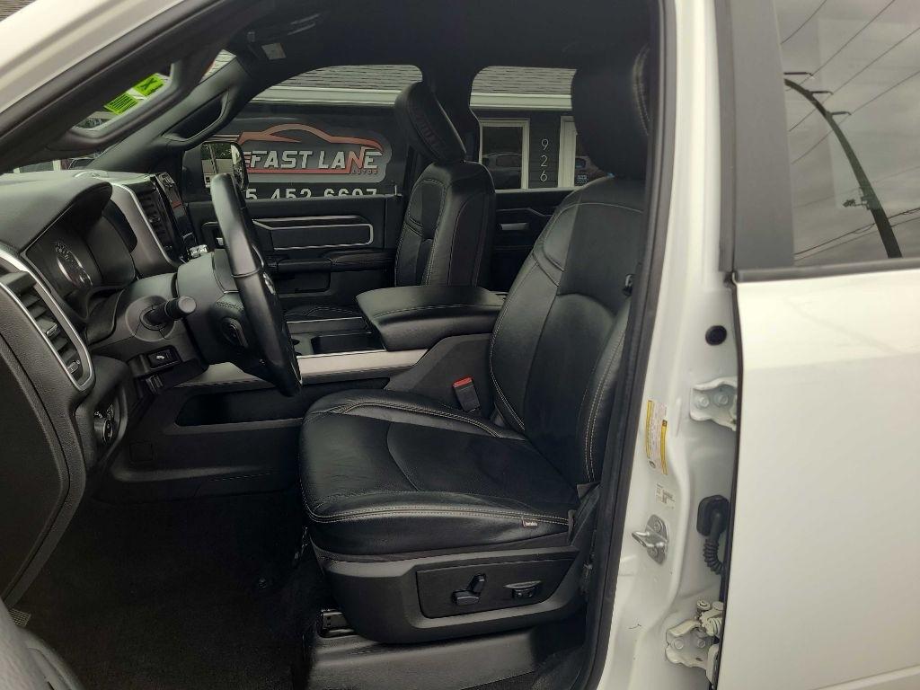 RAM 2500 Big Horn 4x4 Crew Cab 6'4" Box 2020