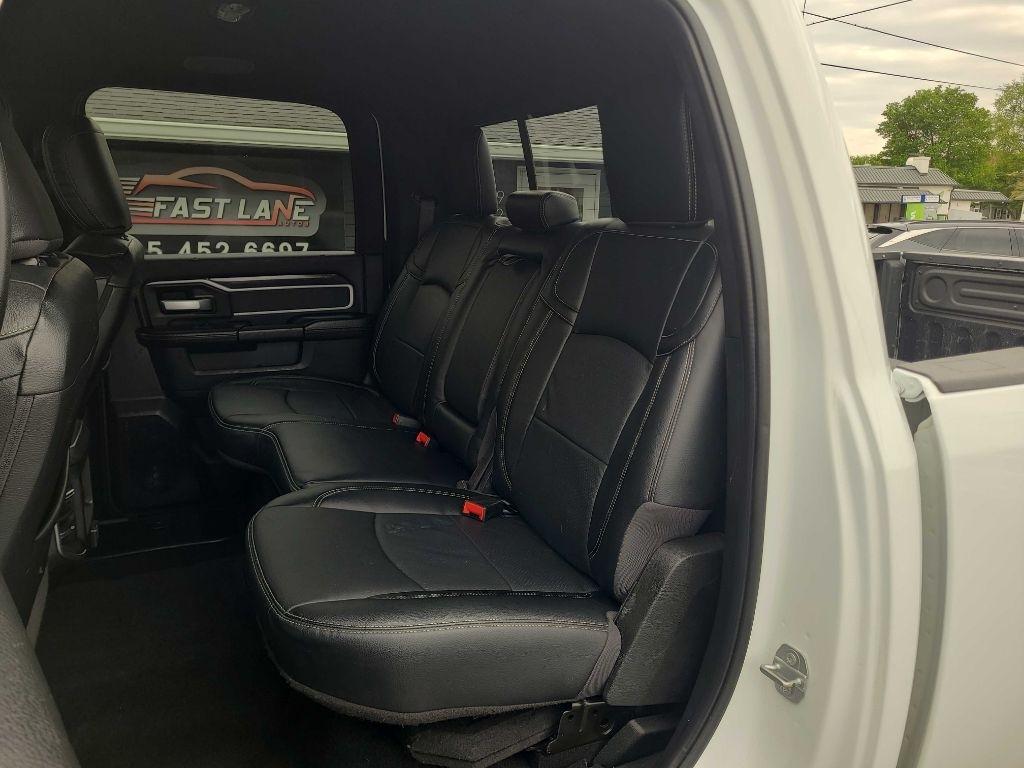 RAM 2500 Big Horn 4x4 Crew Cab 6'4" Box 2020