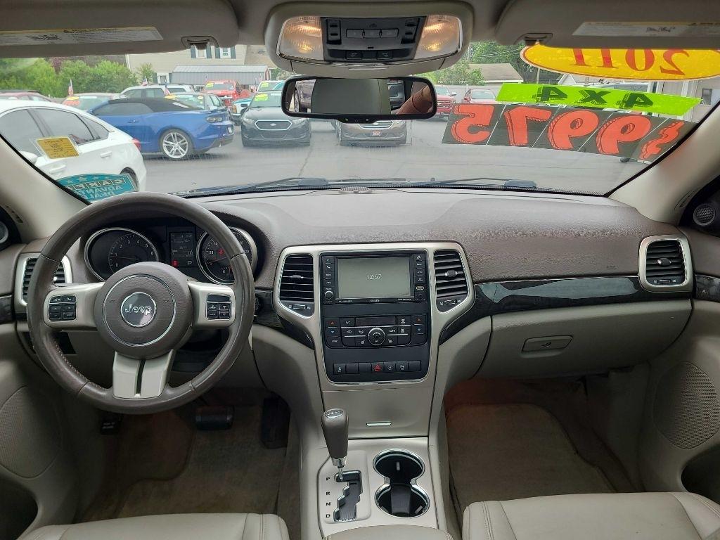 Jeep Grand Cherokee 4WD 4dr Laredo 2011