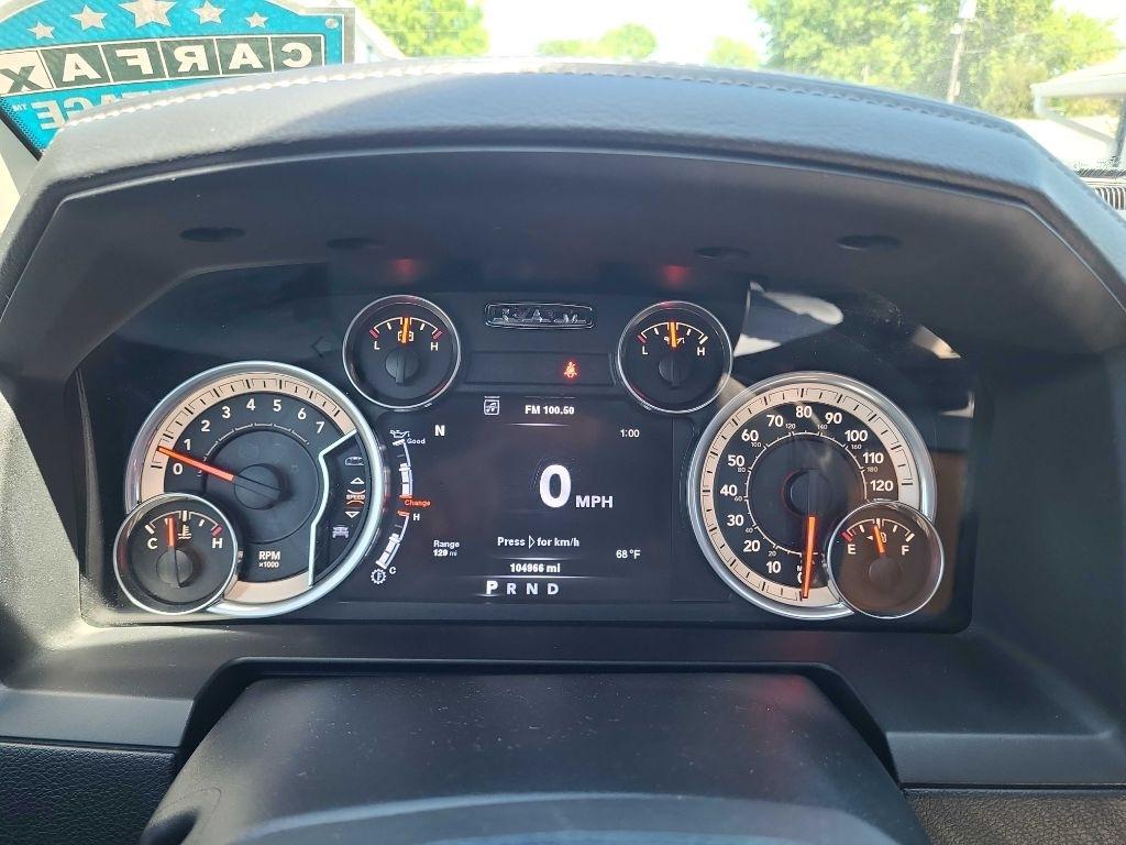 RAM 1500 4WD Crew Cab 140.5" Laramie 2014