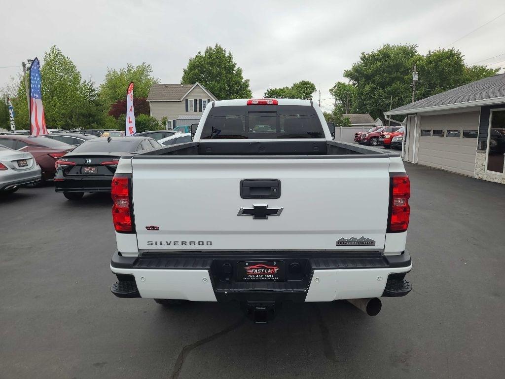 Chevrolet Silverado 2500HD 4WD Crew Cab 167.7" High Country 2016