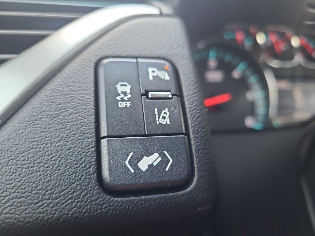 Chevrolet Tahoe 4WD 4dr LTZ 2015