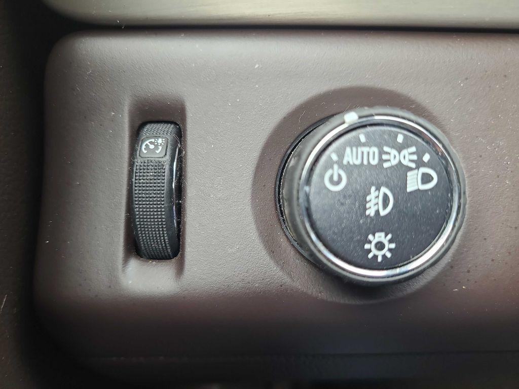 GMC Yukon 4WD 4dr Denali 2018