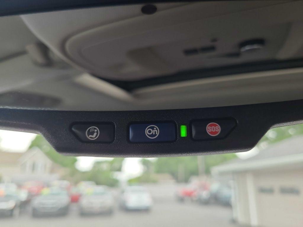 GMC Yukon 4WD 4dr Denali 2018