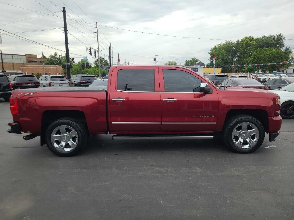 Chevrolet Silverado 1500 4WD Crew Cab 143.5" LTZ w/2LZ 2018