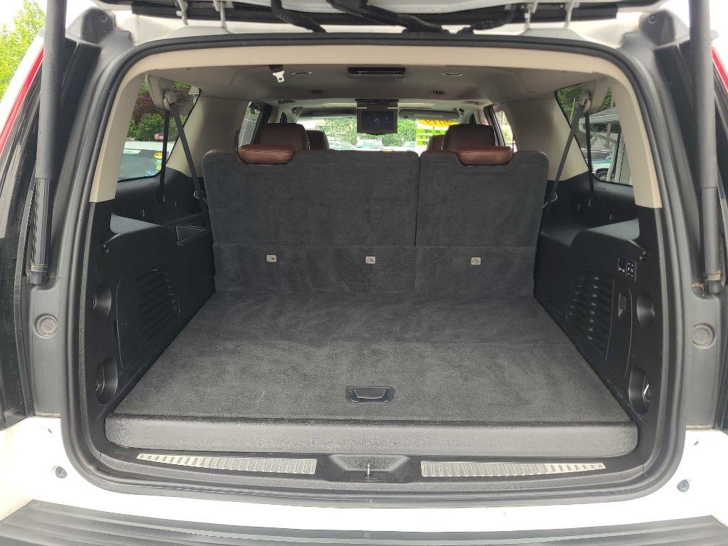 Cadillac Escalade ESV 4WD 4dr Premium Luxury 2019