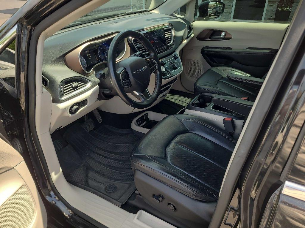 Chrysler Pacifica Touring L Plus FWD 2018