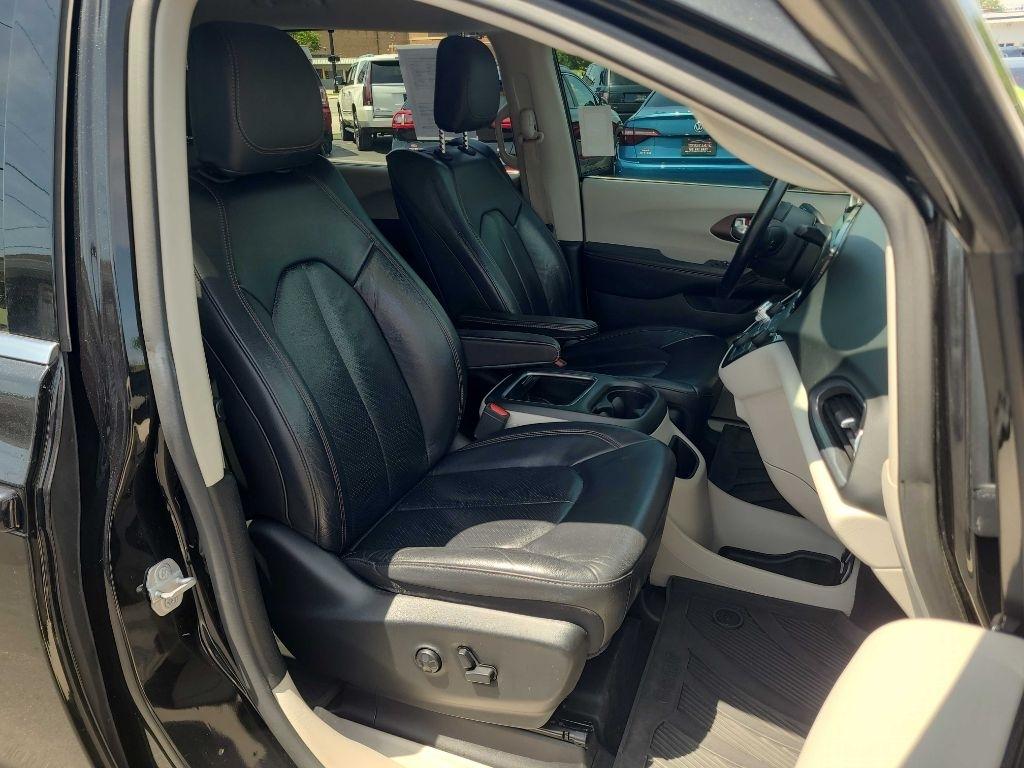 Chrysler Pacifica Touring L Plus FWD 2018