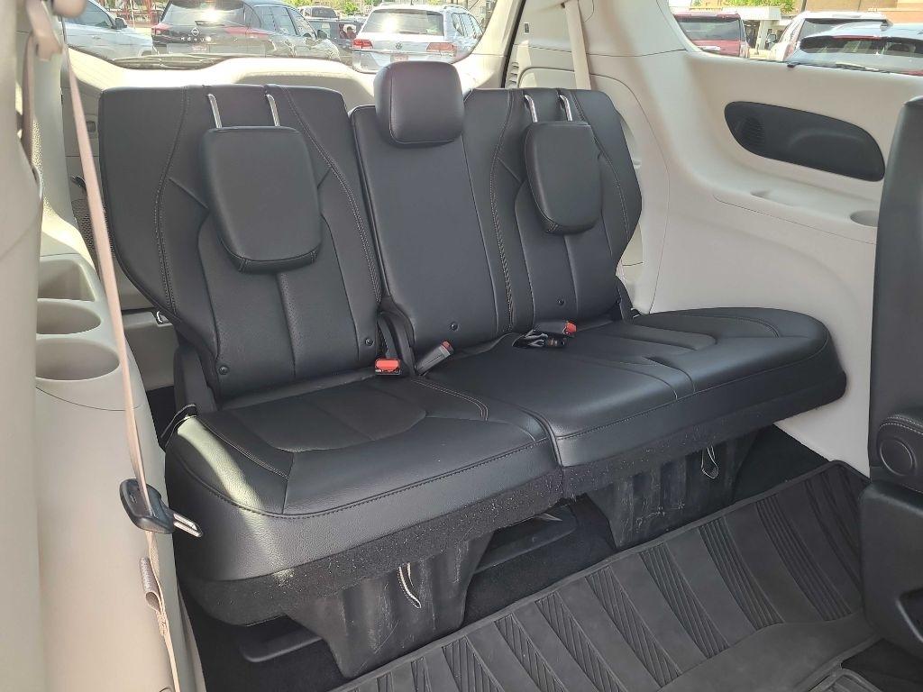 Chrysler Pacifica Touring L Plus FWD 2018