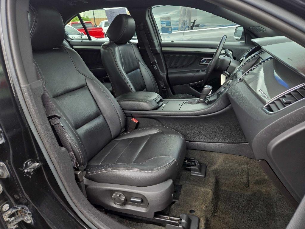 Ford Taurus 4dr Sdn SEL FWD 2013