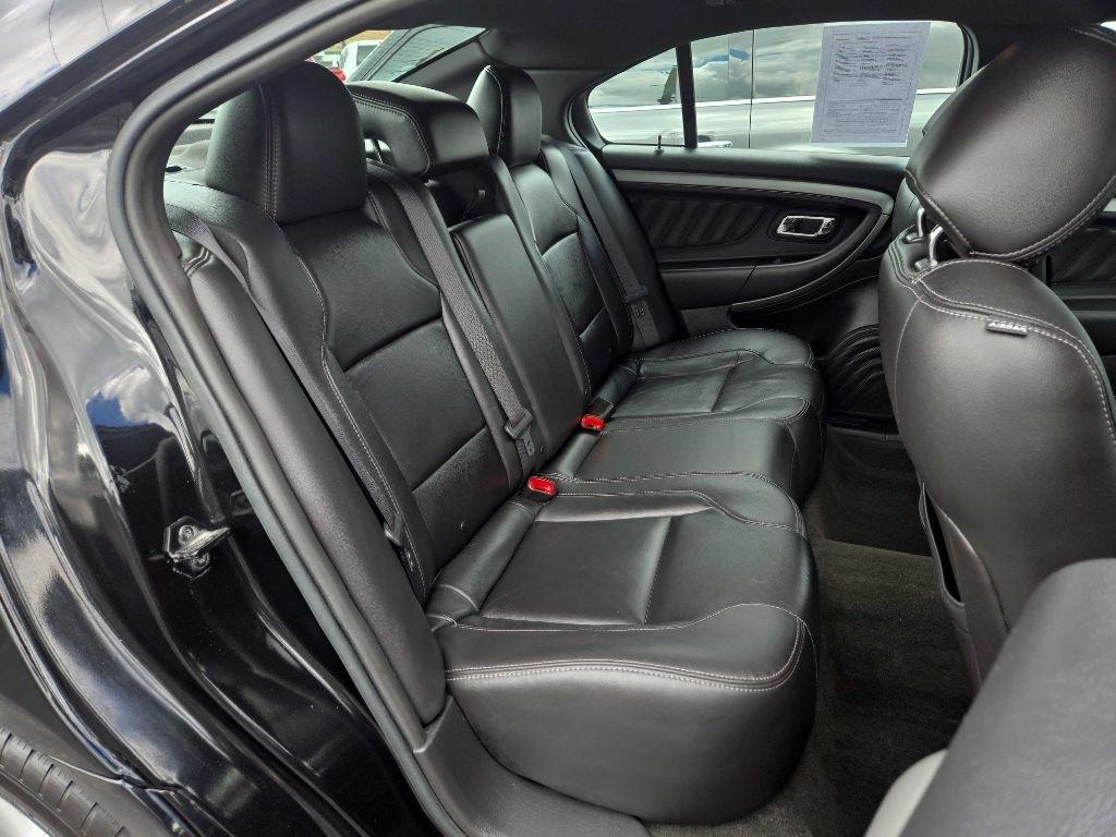 Ford Taurus 4dr Sdn SEL FWD 2013