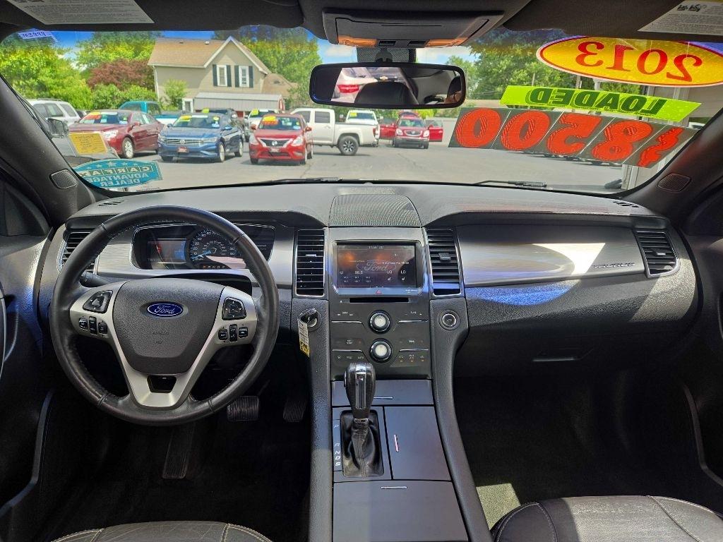 Ford Taurus 4dr Sdn SEL FWD 2013