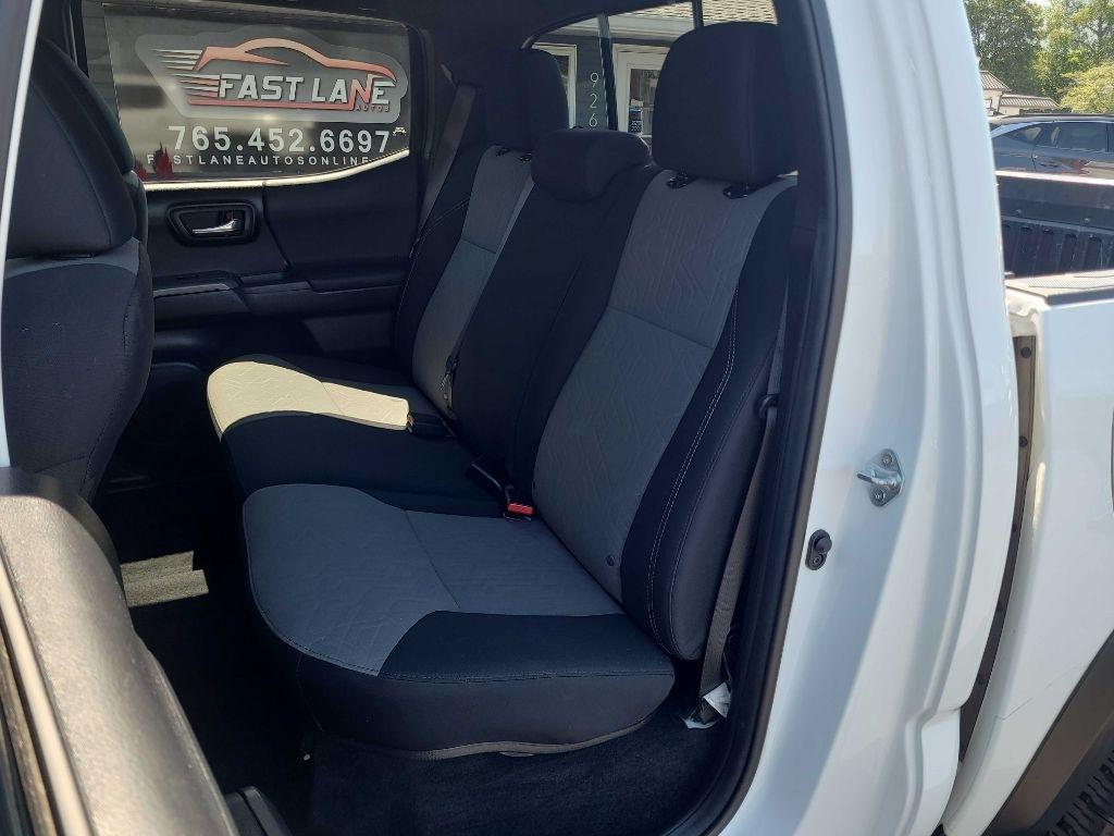 Toyota Tacoma 4WD SR Double Cab 5' Bed V6 AT (Natl) 2021