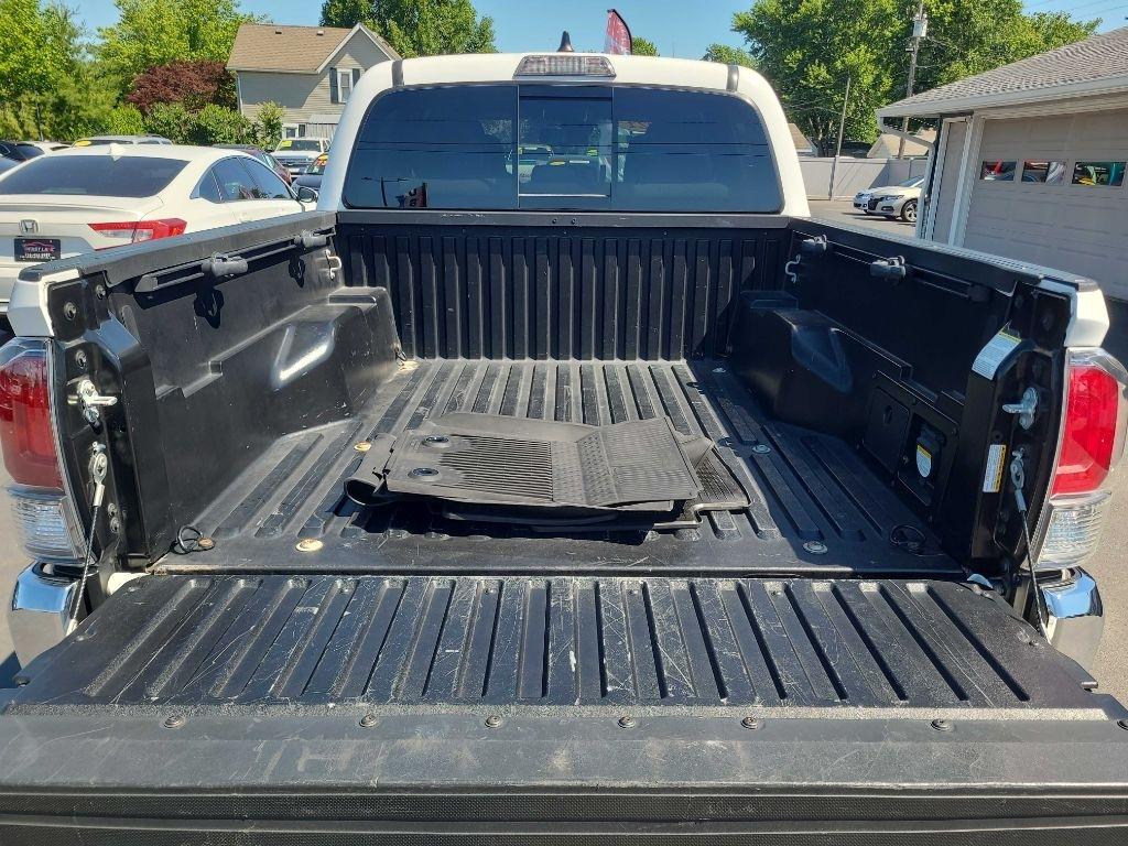 Toyota Tacoma 4WD SR Double Cab 5' Bed V6 AT (Natl) 2021