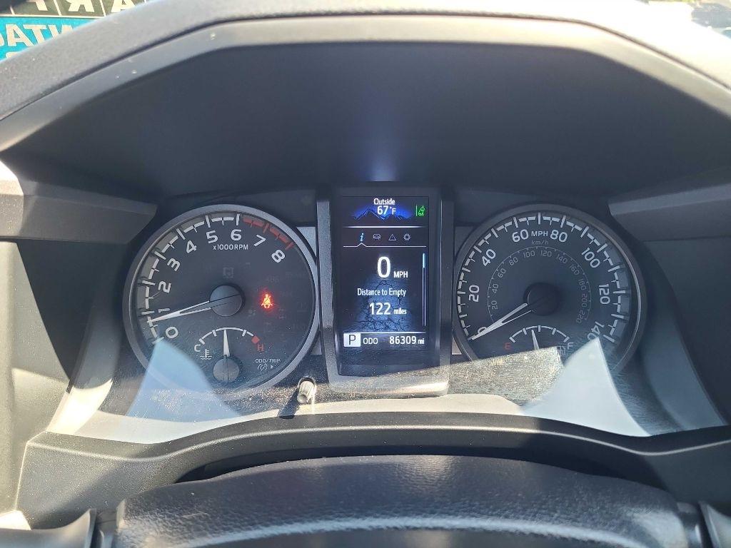 Toyota Tacoma 4WD SR Double Cab 5' Bed V6 AT (Natl) 2021