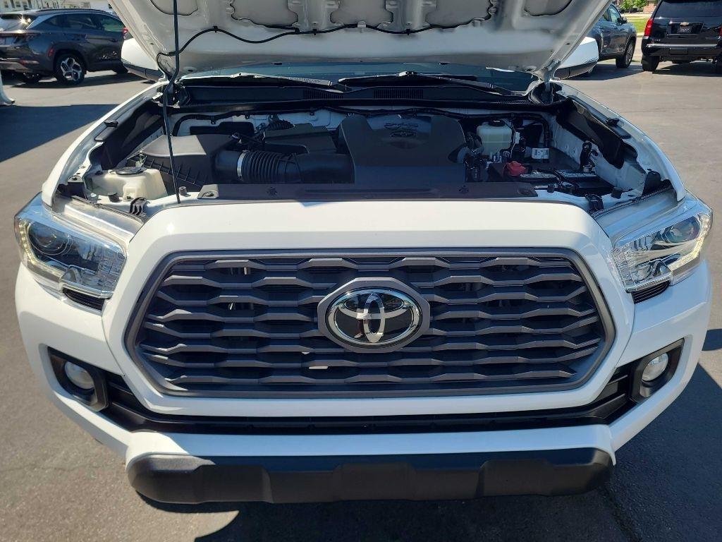 Toyota Tacoma 4WD SR Double Cab 5' Bed V6 AT (Natl) 2021
