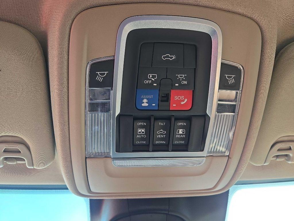 RAM 2500 Longhorn 4x4 Crew Cab 6'4" Box 2019