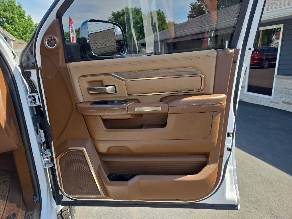 RAM 2500 Longhorn 4x4 Crew Cab 6'4" Box 2019