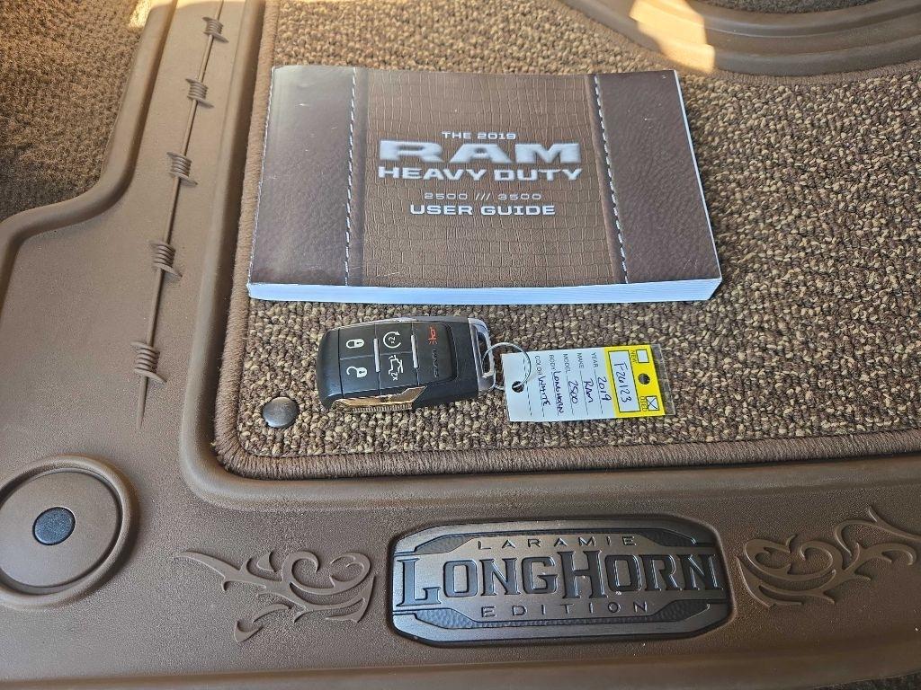 RAM 2500 Longhorn 4x4 Crew Cab 6'4" Box 2019