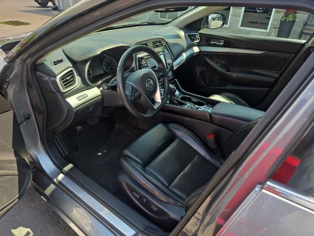 Nissan Maxima SV 3.5L 2018