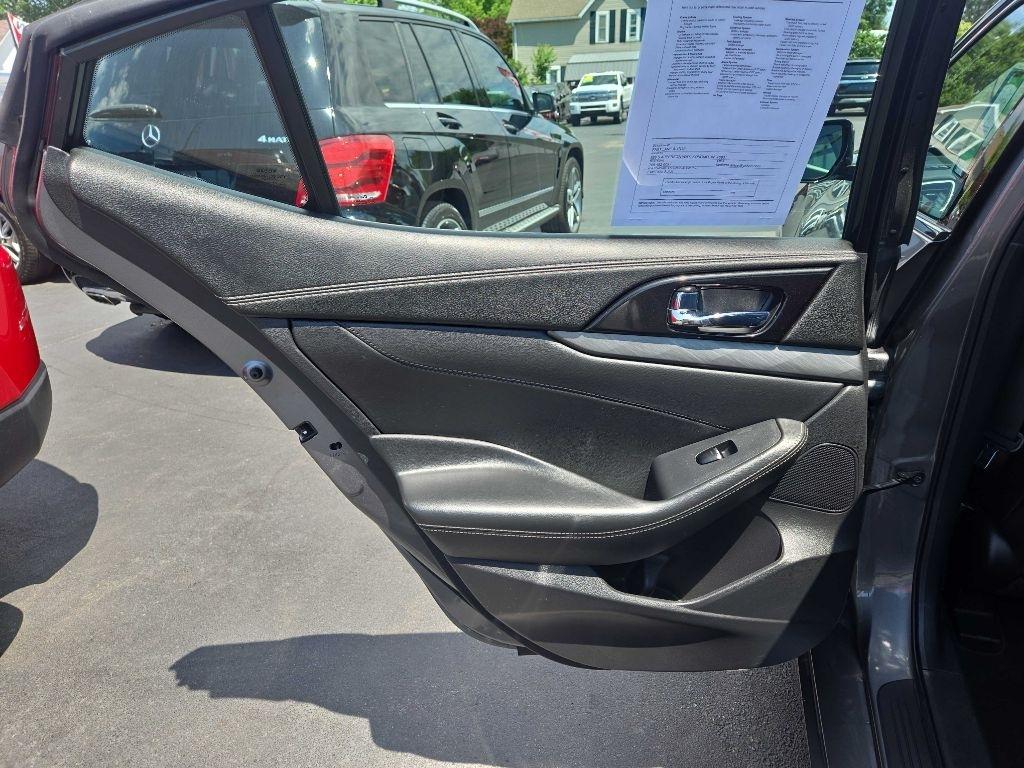 Nissan Maxima SV 3.5L 2018