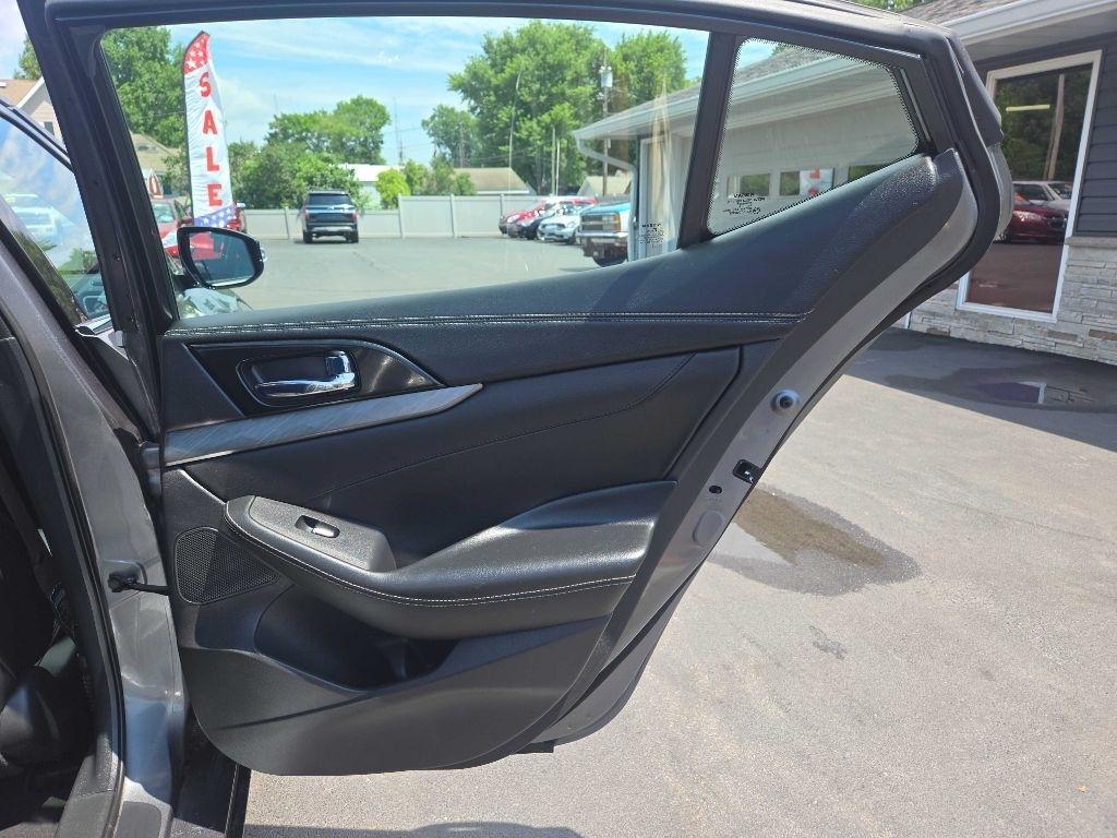 Nissan Maxima SV 3.5L 2018