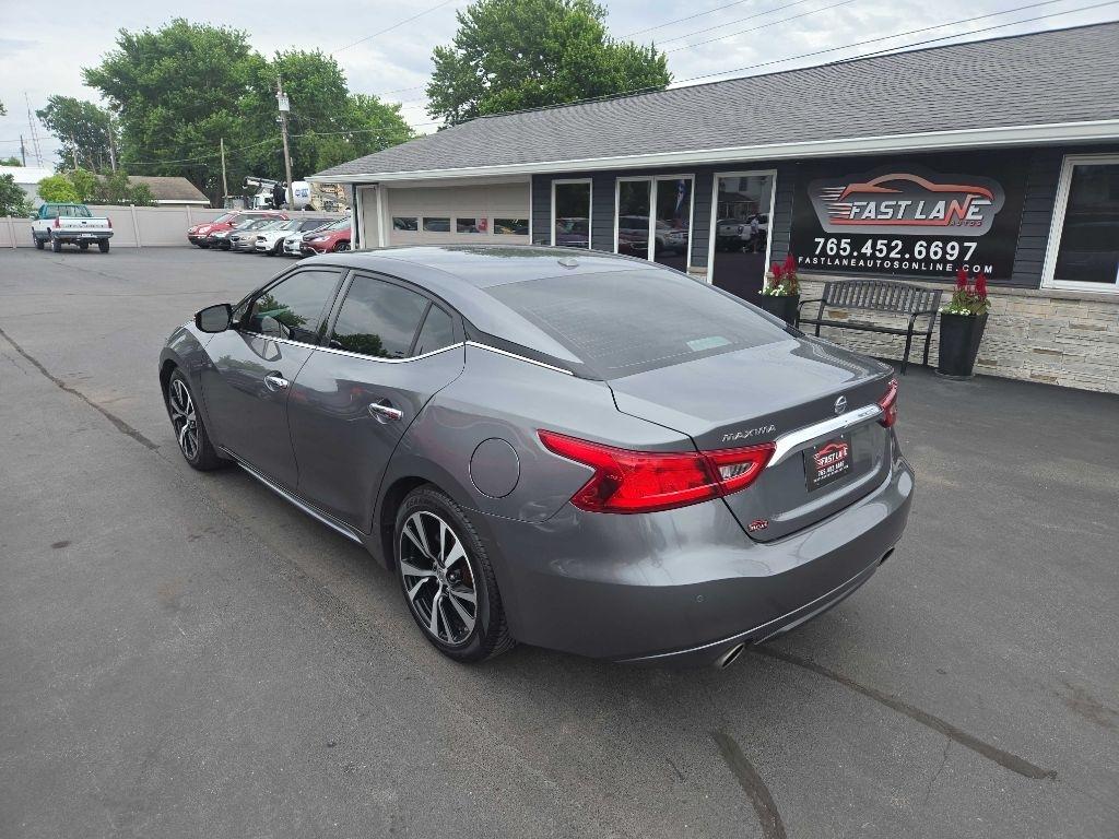 Nissan Maxima SV 3.5L 2018