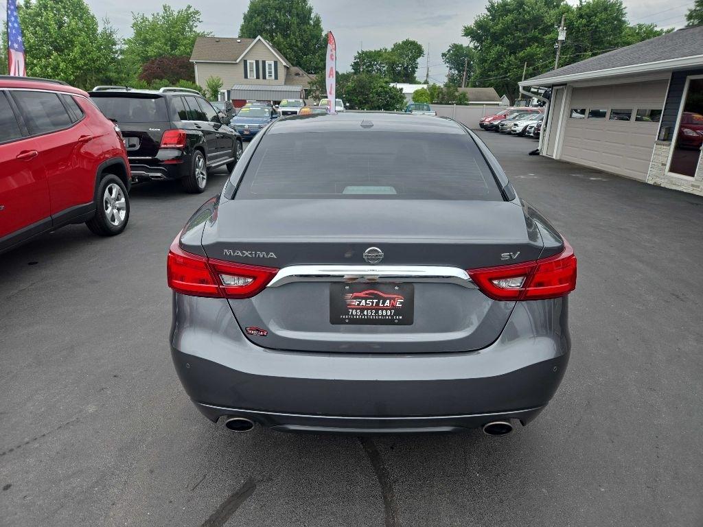 Nissan Maxima SV 3.5L 2018