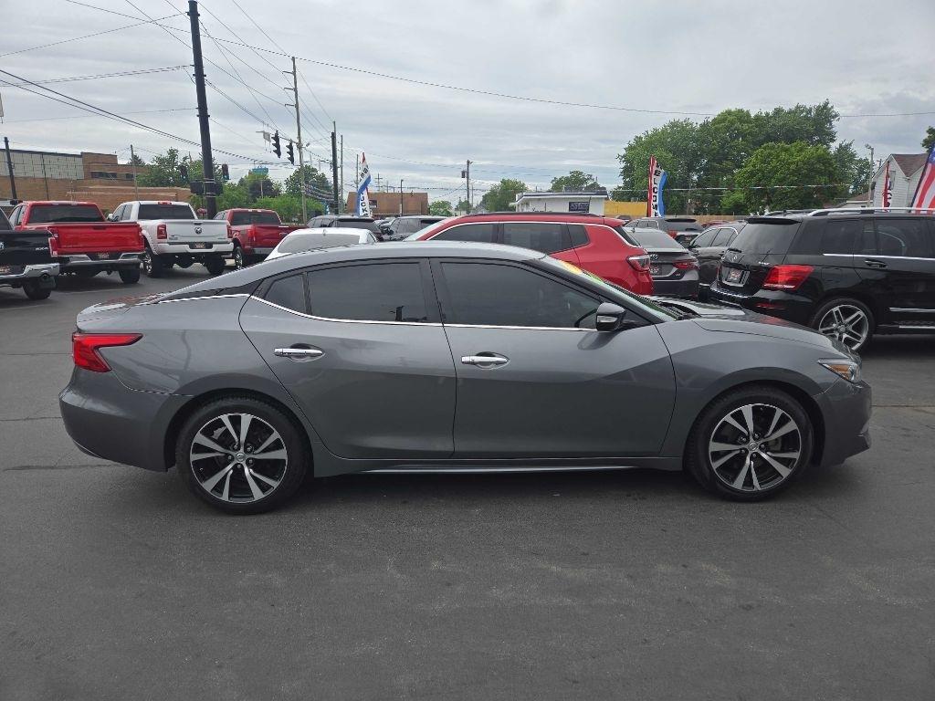 Nissan Maxima SV 3.5L 2018
