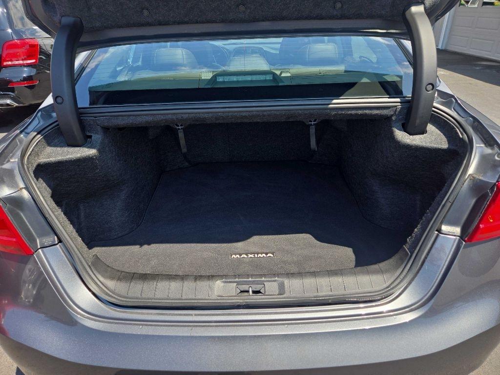Nissan Maxima SV 3.5L 2018