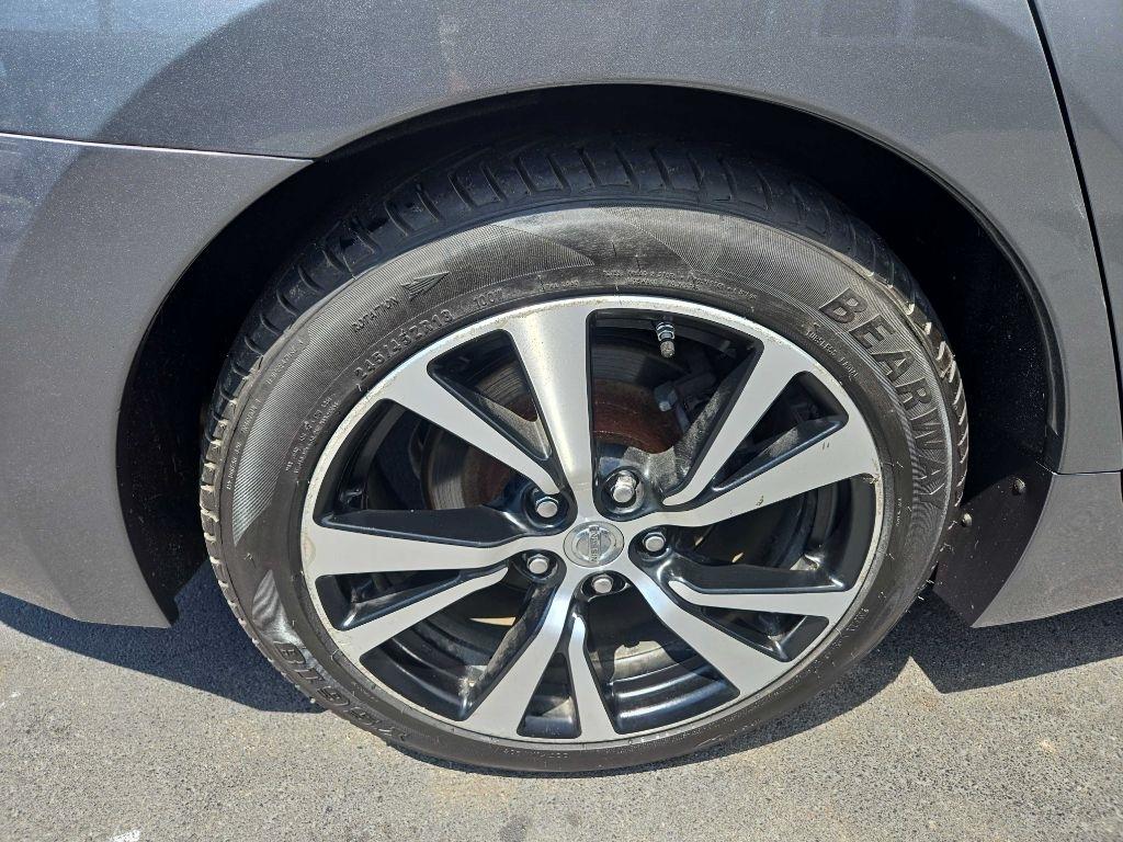 Nissan Maxima SV 3.5L 2018
