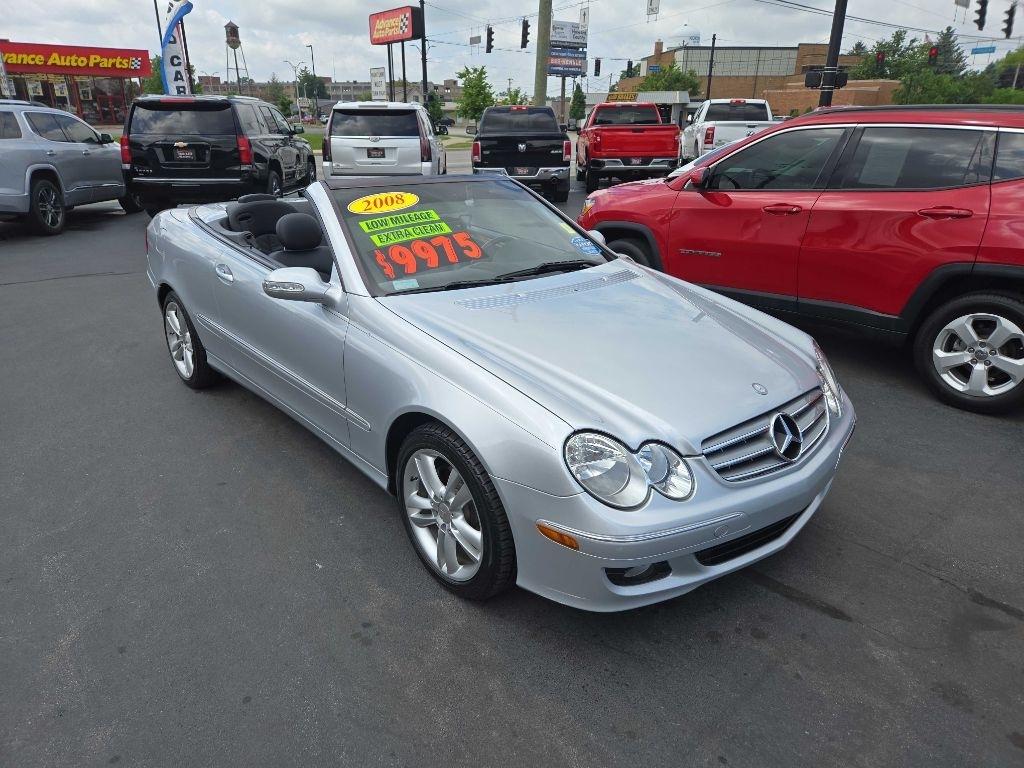 Mercedes-Benz CLK-Class 2dr Cabriolet 3.5L 2008
