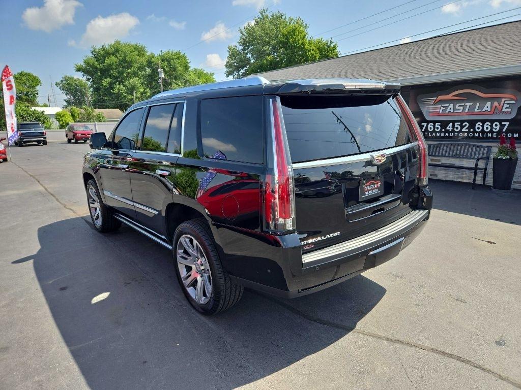 Cadillac Escalade 4WD 4dr Premium Luxury 2017