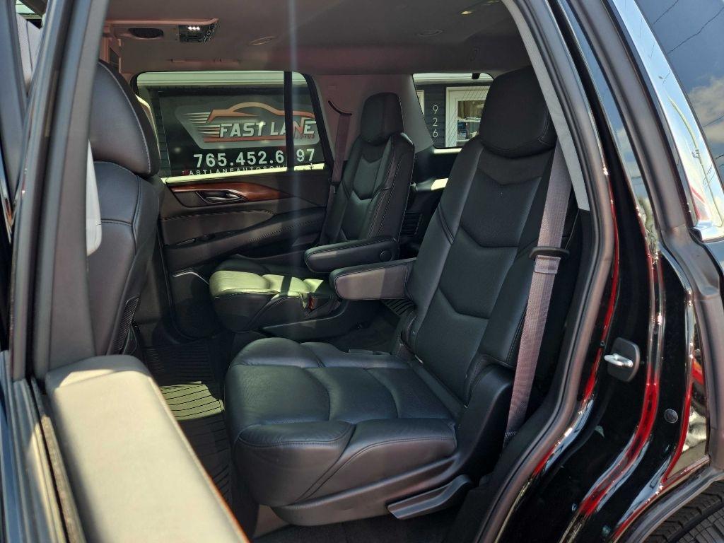 Cadillac Escalade 4WD 4dr Premium Luxury 2017