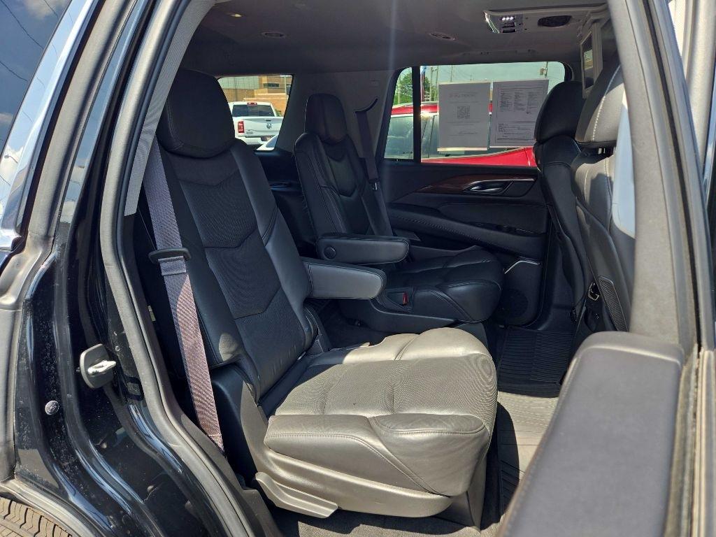 Cadillac Escalade 4WD 4dr Premium Luxury 2017