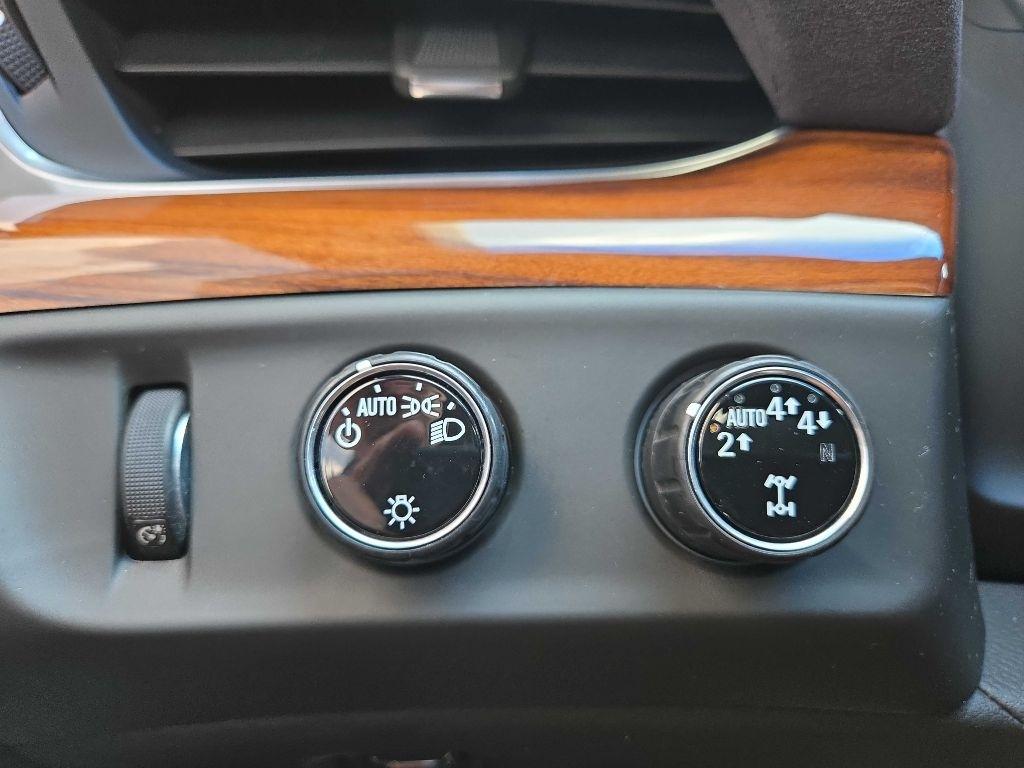 Cadillac Escalade 4WD 4dr Premium Luxury 2017