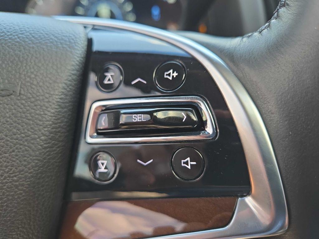 Cadillac Escalade 4WD 4dr Premium Luxury 2017
