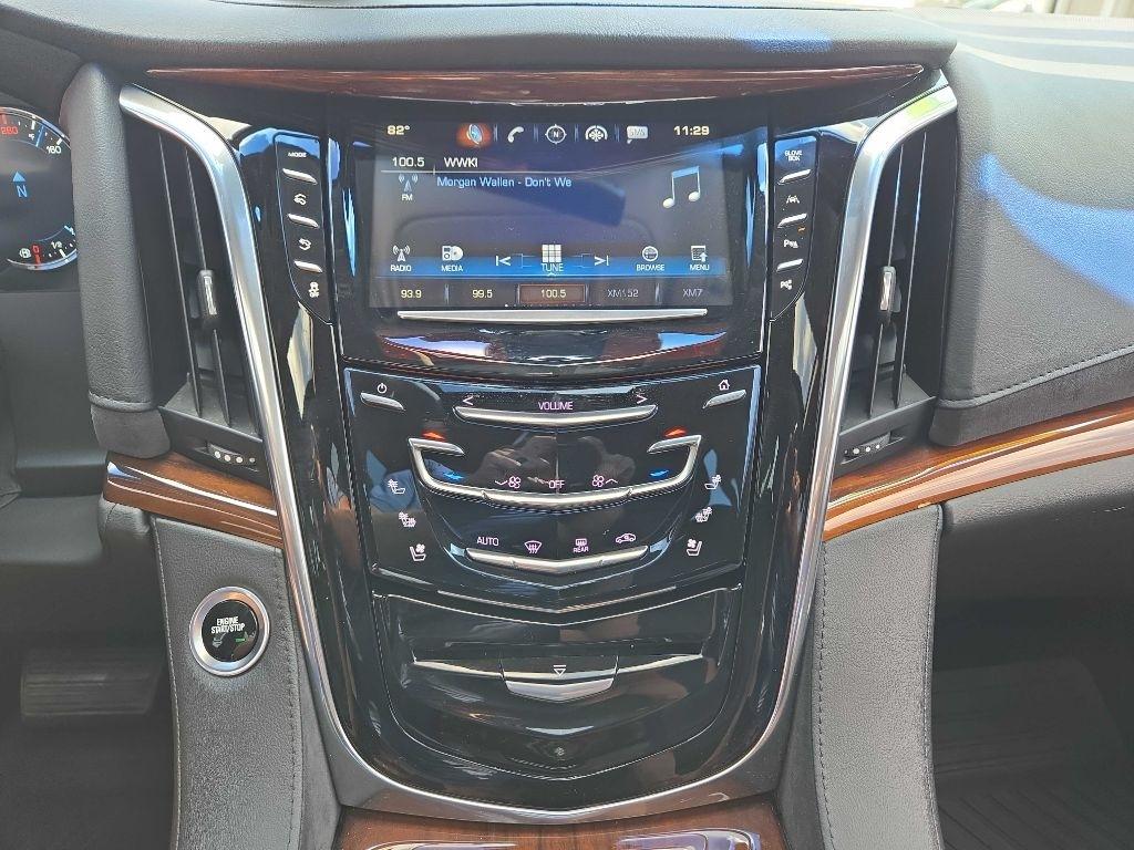 Cadillac Escalade 4WD 4dr Premium Luxury 2017