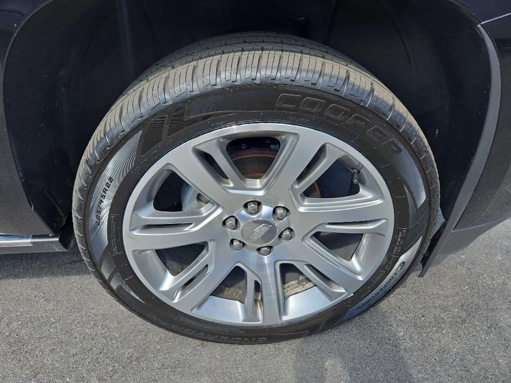 Cadillac Escalade 4WD 4dr Premium Luxury 2017