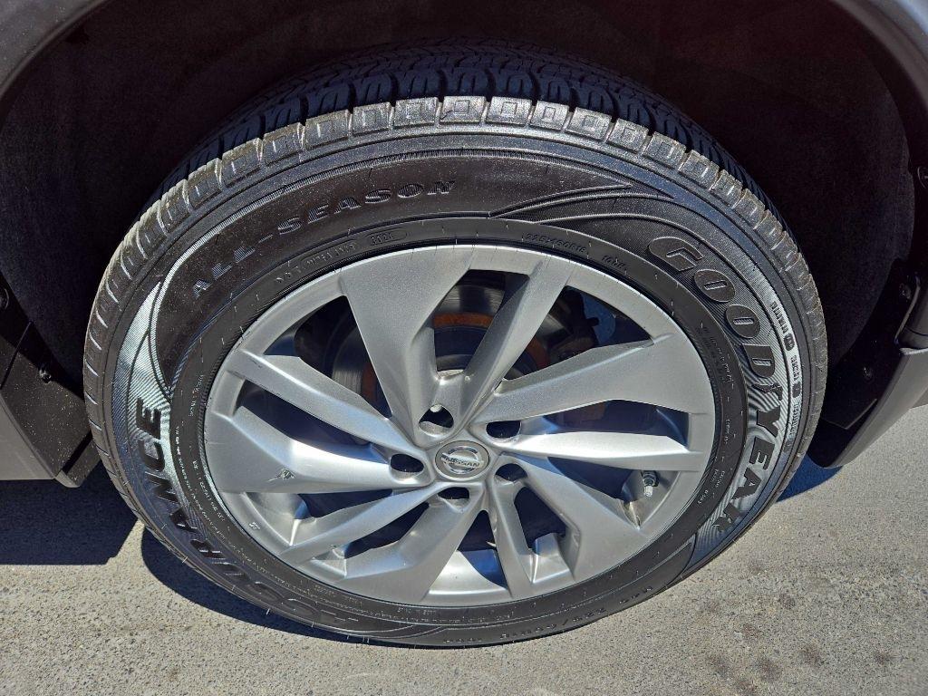 Nissan Rogue AWD 4dr SL 2015