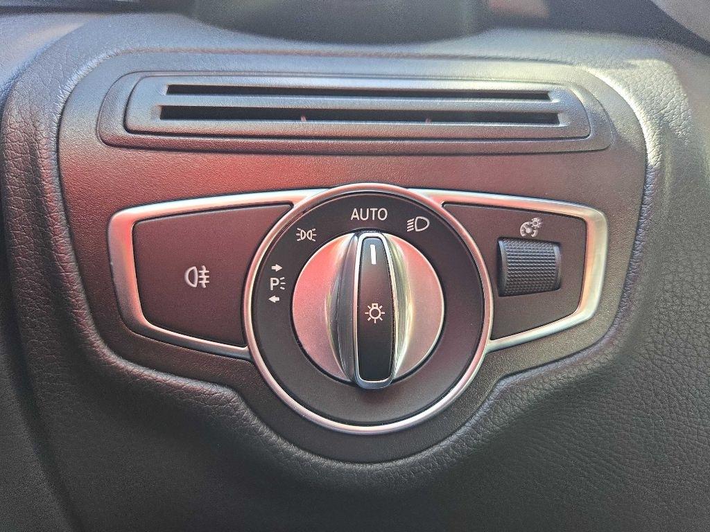 Mercedes-Benz GLC GLC 300 4MATIC SUV 2019