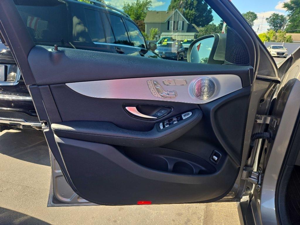 Mercedes-Benz GLC GLC 300 4MATIC SUV 2019
