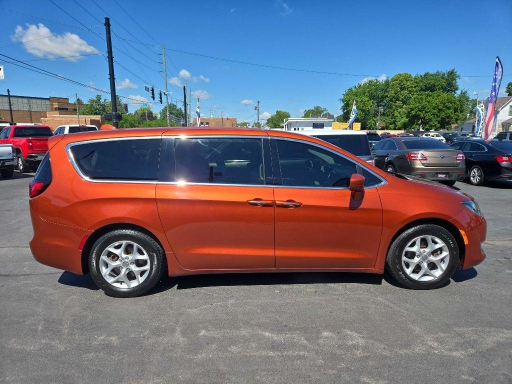 Chrysler Pacifica Touring Plus FWD 2018