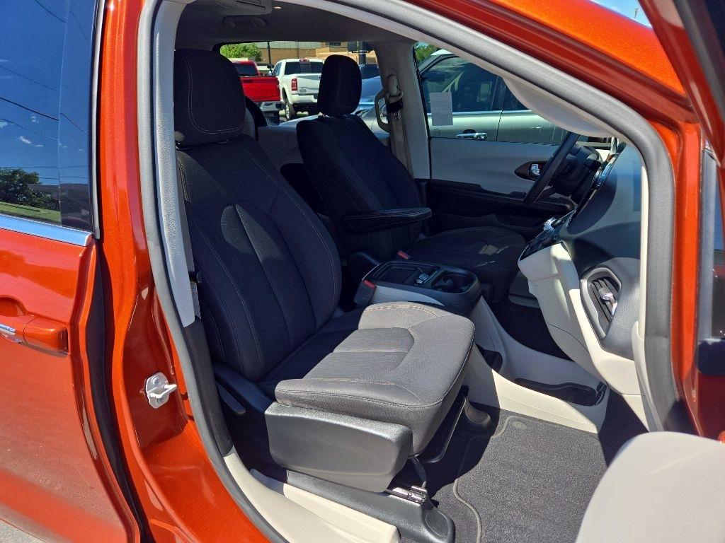Chrysler Pacifica Touring Plus FWD 2018