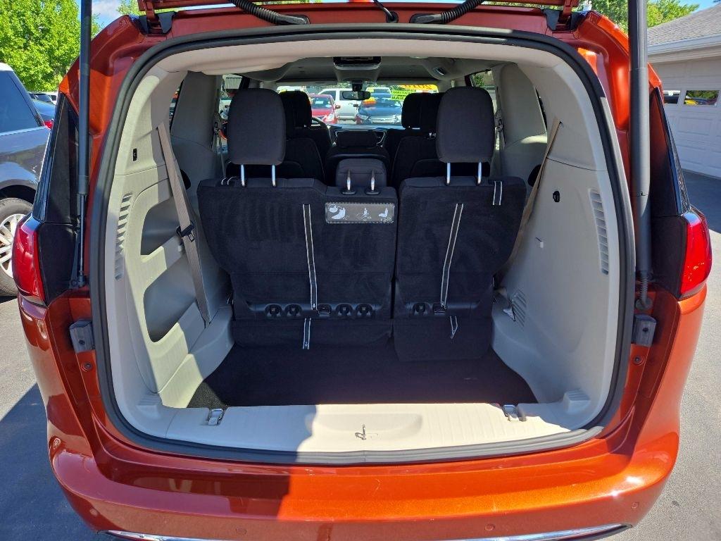 Chrysler Pacifica Touring Plus FWD 2018