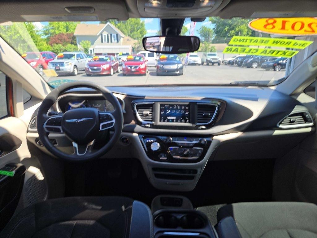 Chrysler Pacifica Touring Plus FWD 2018