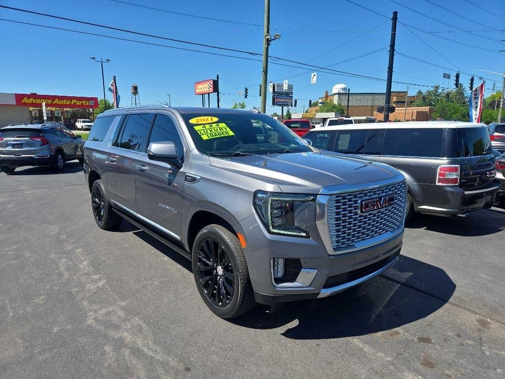 GMC Yukon XL 4WD 4dr Denali 2021